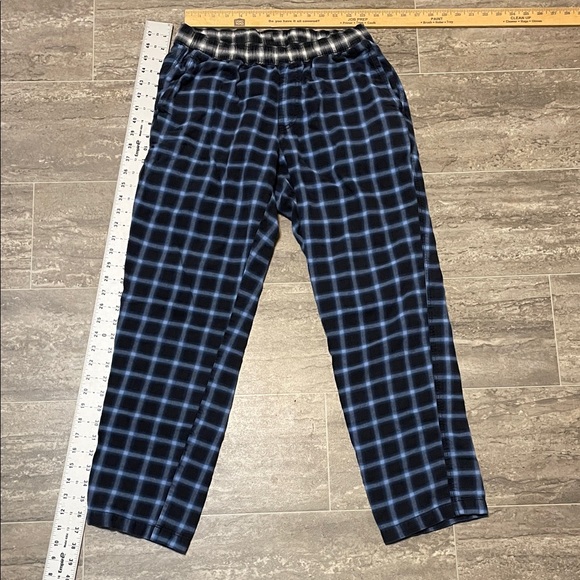 Men's Uniqlo Flannel Pajama Pants - Picture 4 of 6